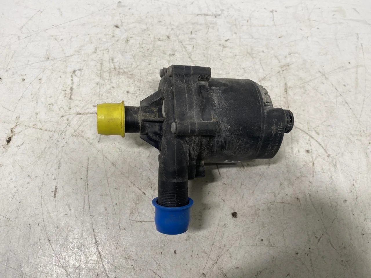 Mercedes B 180-200 W246/W242 2012-19 Keringtetőszivattyú nézet 2
