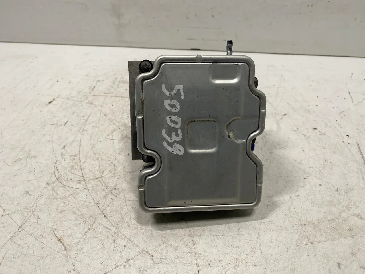 Opel / Vauxhall CORSA F 2020- ABS hidraulika egység (tömb) nézet 4