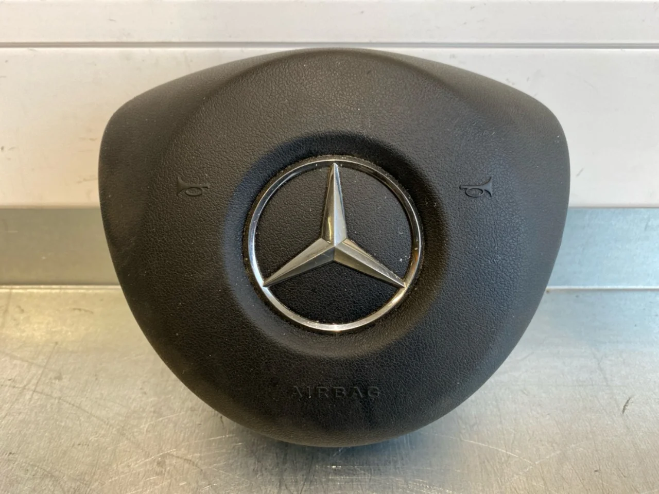 Mercedes B 180-200 W246/W242 2012-19 Airbag, steering wheel pad
