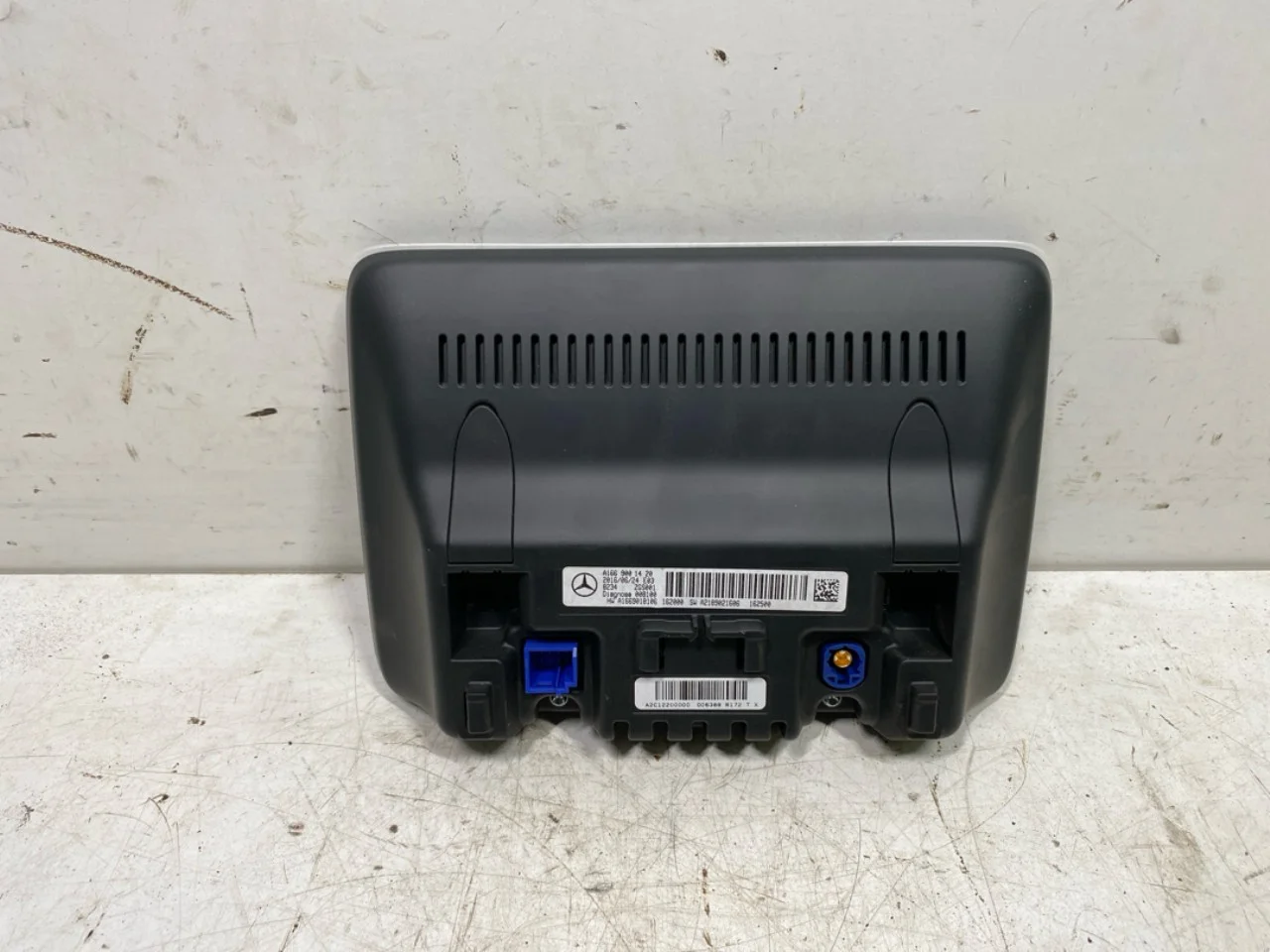 Mercedes B 180-200 W246/W242 2012-19 GPS navigation view 4