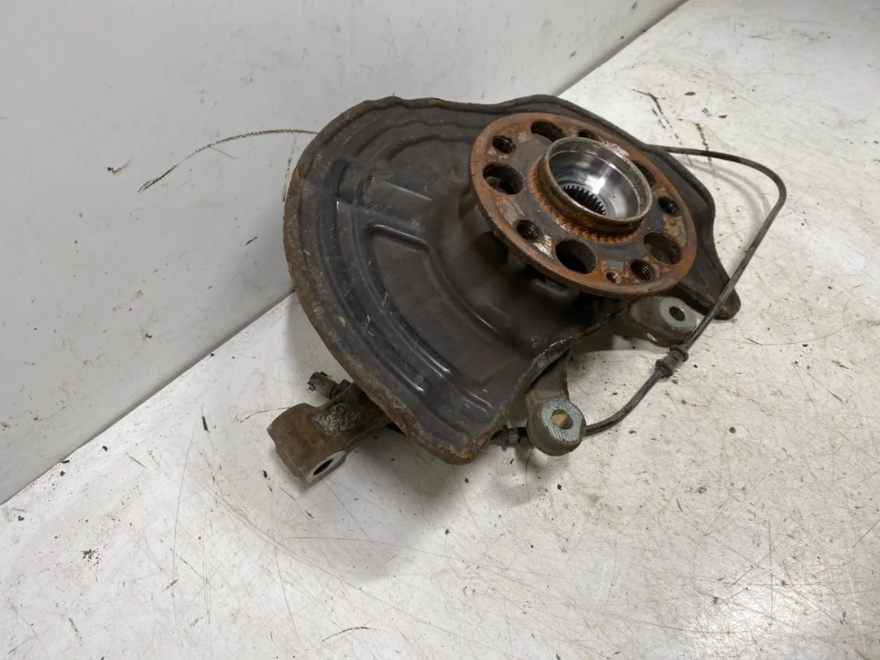 Mercedes B 180-200 W246/W242 2012-19 Portfuzetă, stânga față vedere 3