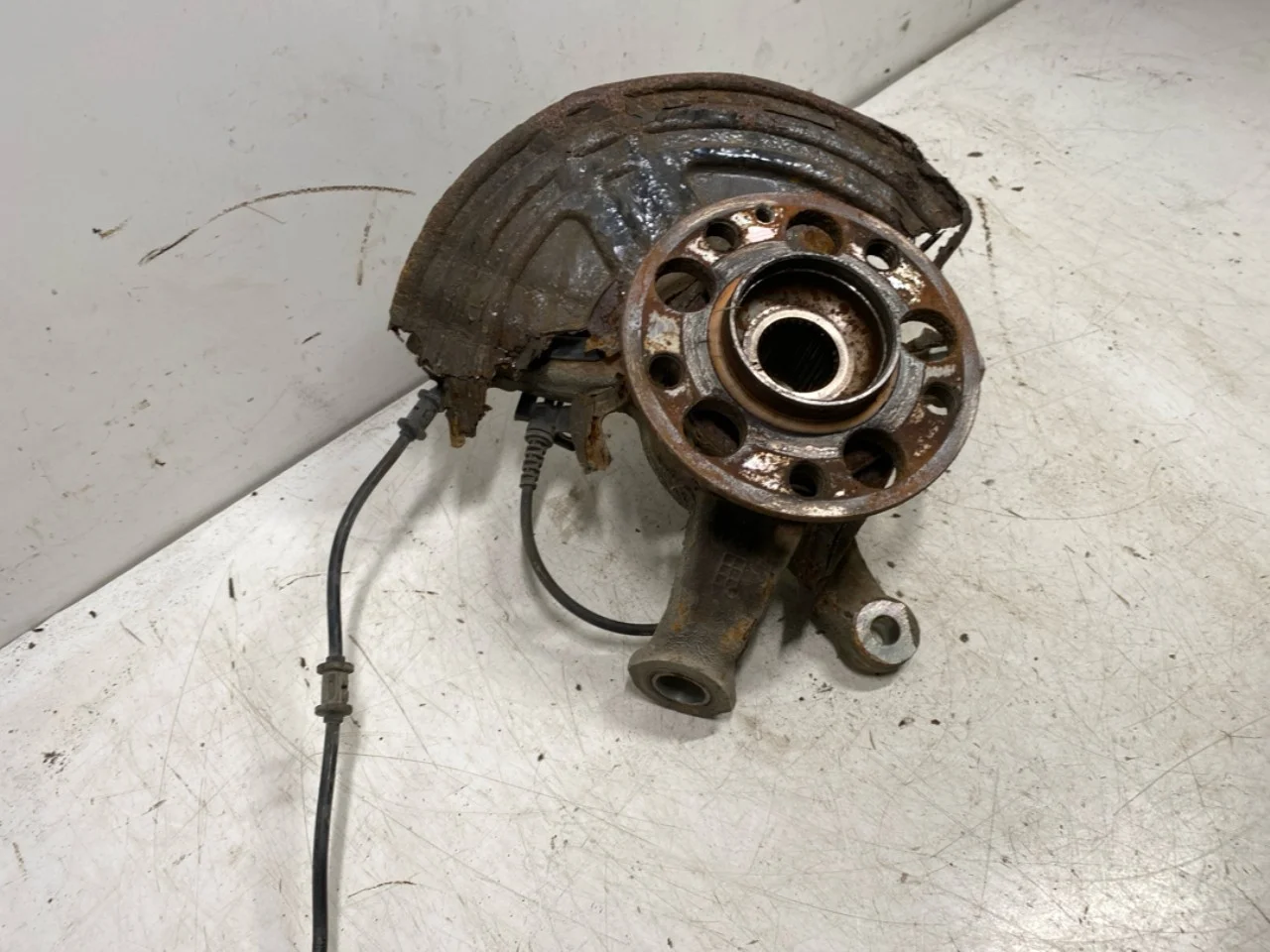 Mercedes B 180-200 W246/W242 2012-19 Csonkállvány, jobb első nézet 3