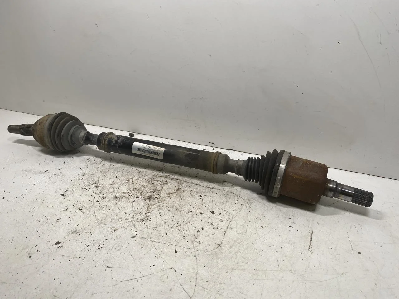 Mg MARVEL R 2022- Rear right driveshaft