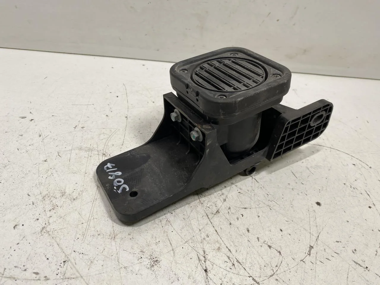 Mg MARVEL R 2022- Difuzor sunet motor