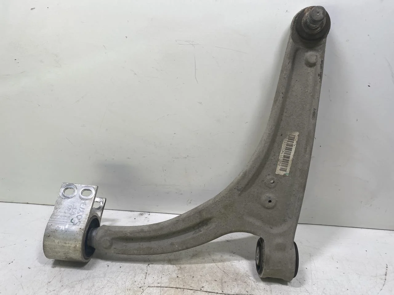 Mg MARVEL R 2022- Front left control arm