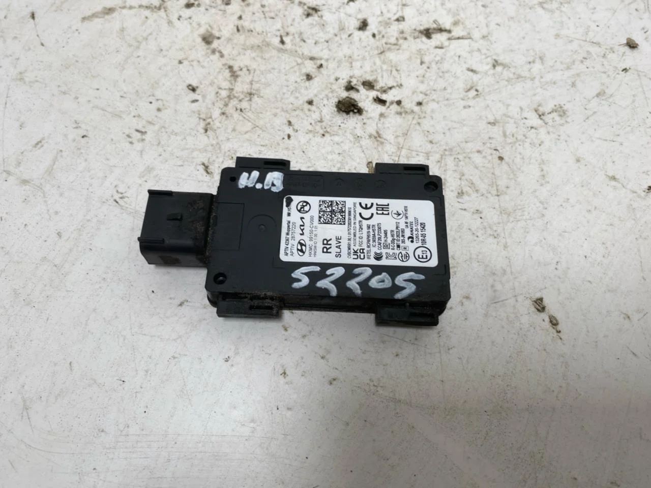 Kia EV6 2022- Aktív ütközésvédelem érzékelő