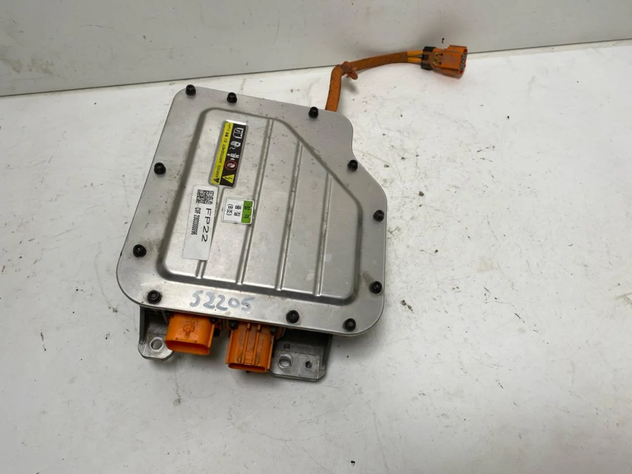 Kia EV6 2022- Invertor, 12-220V