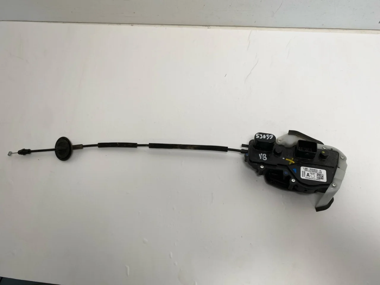 Ford MUSTANG MACH-E 2021- Door lock housing