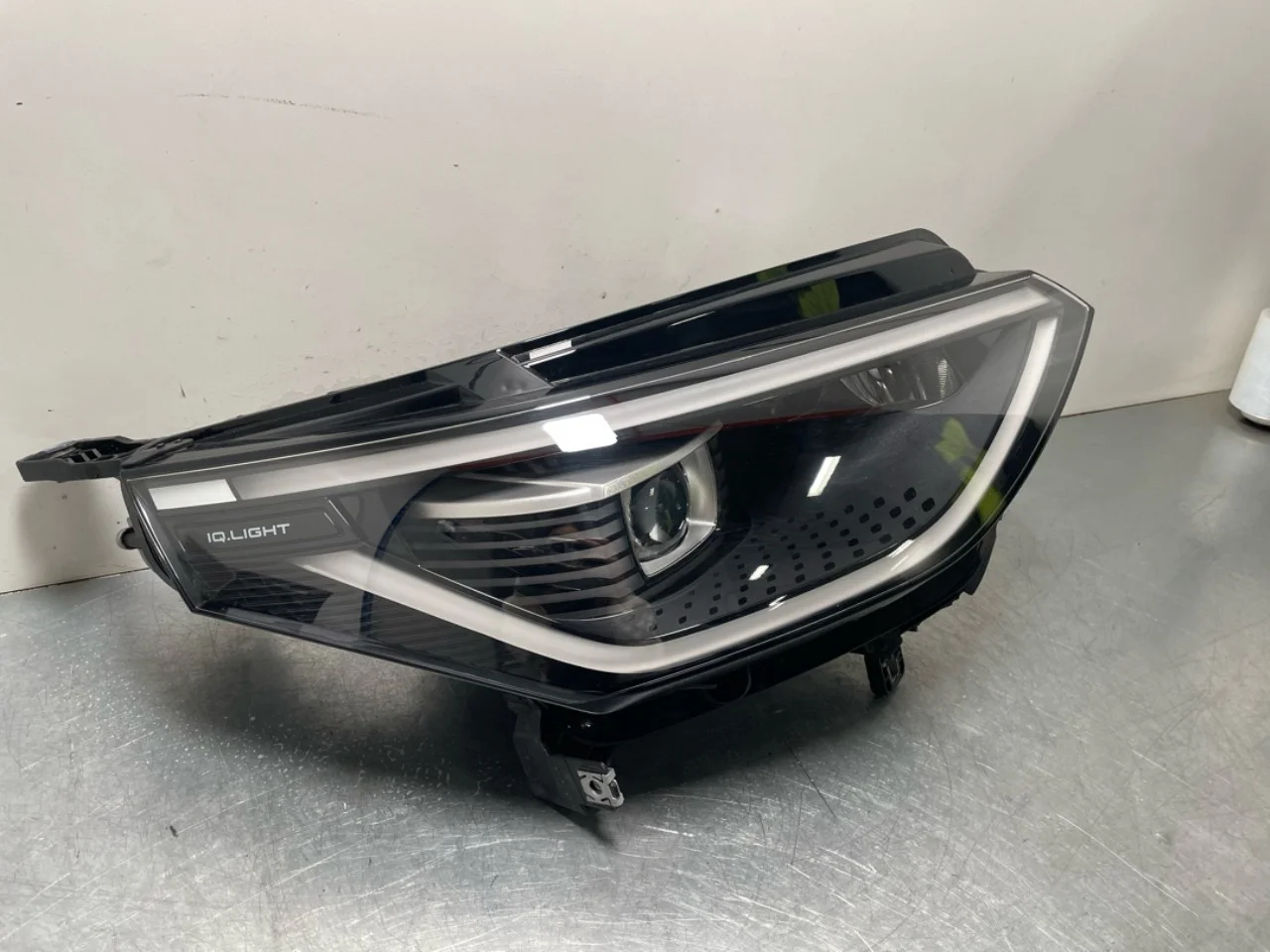 Volkswagen ID BUZZ/CARGO 2022- Far dreapta vedere 2