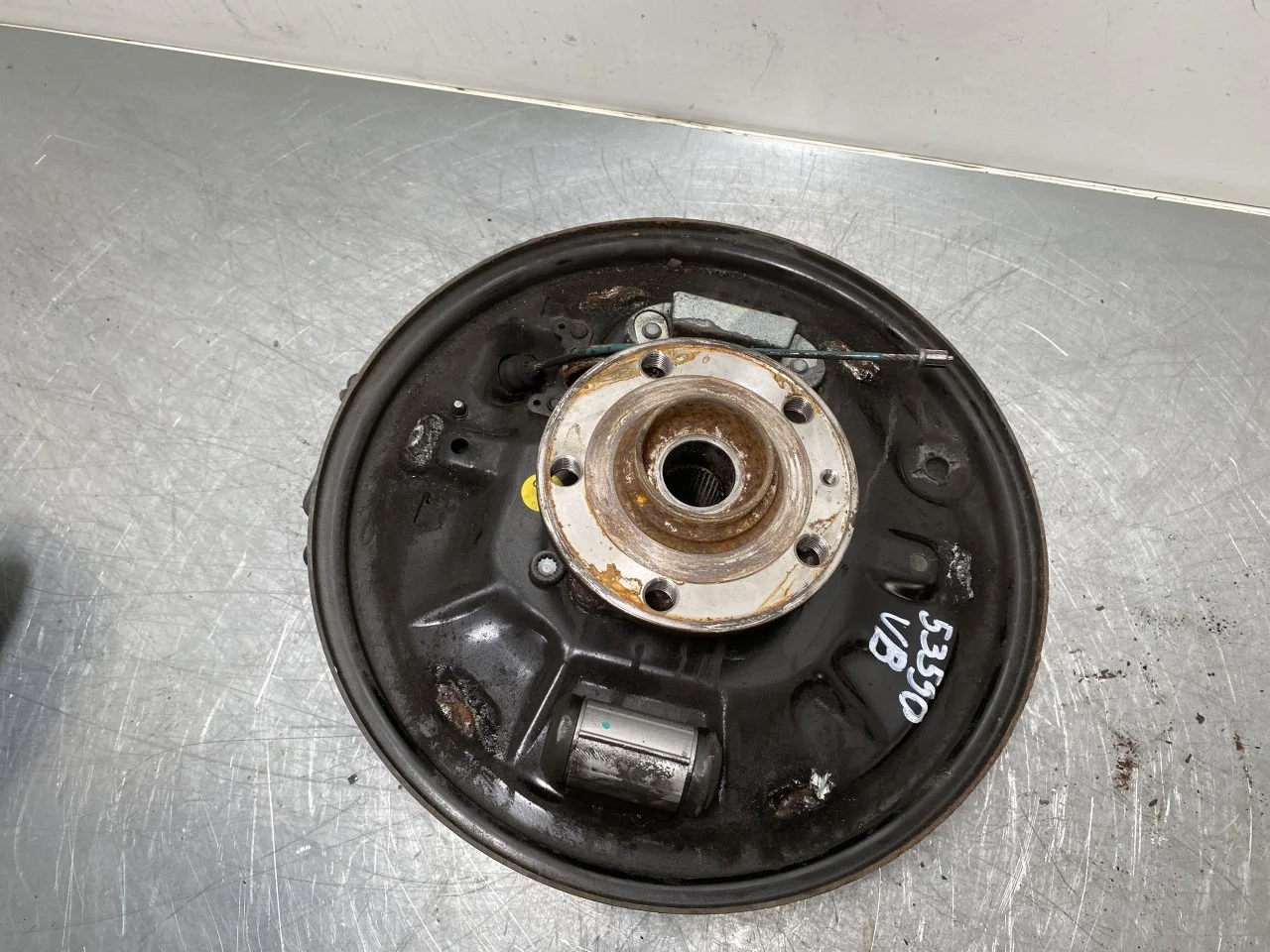 Volkswagen ID.3 2021- Csonkállvány, bal hátsó