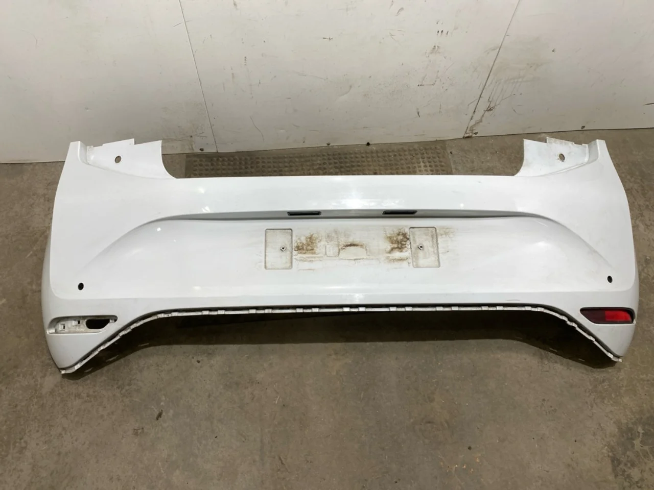 Volkswagen ID.3 2021- Rear bumper
