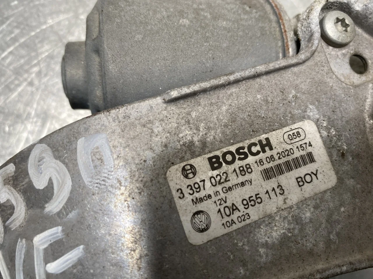 Volkswagen ID.3 2021- Ablaktörlő motor, szélvédő nézet 4