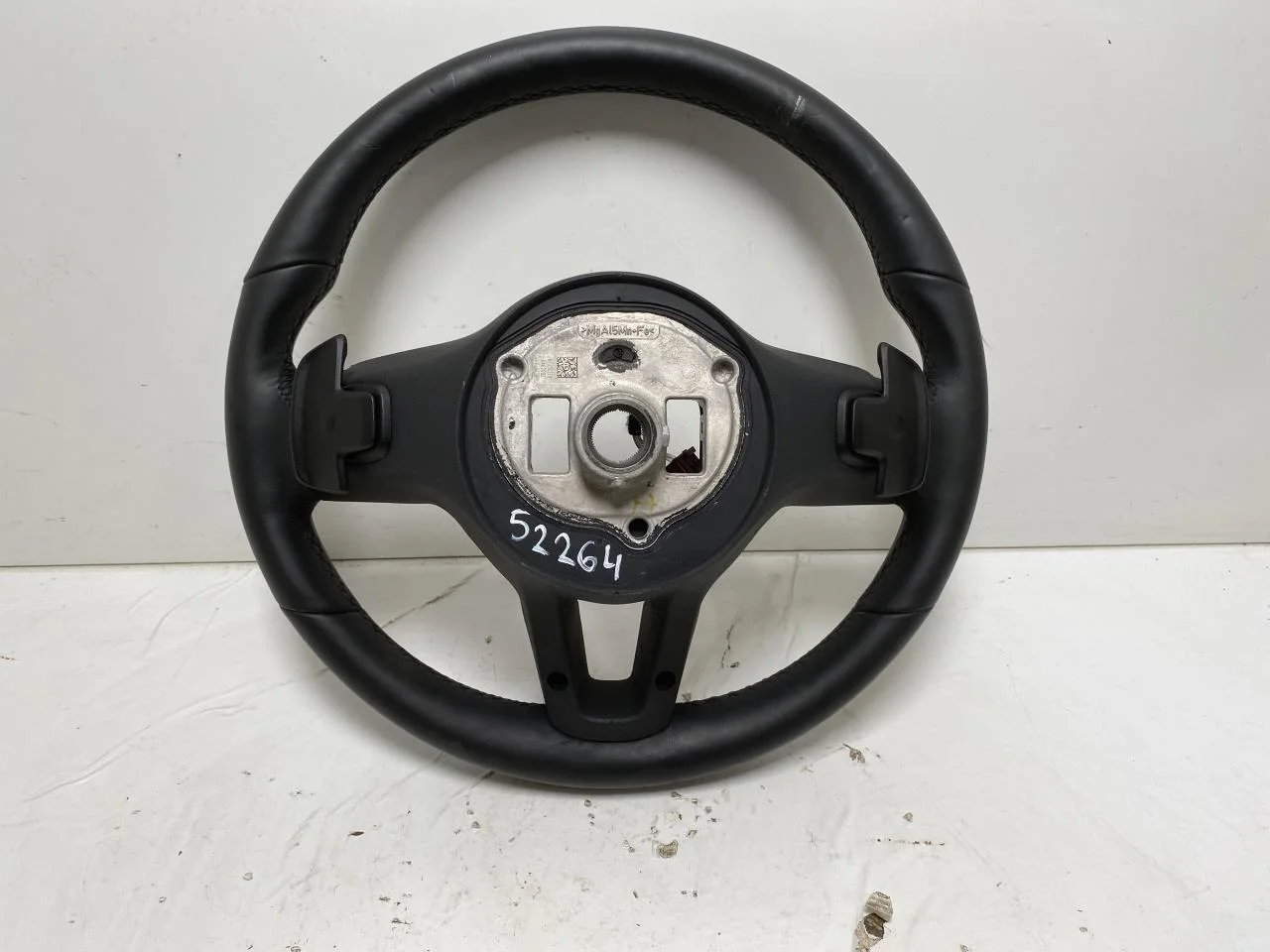 Mercedes EQC 2020- Steering wheel view 3