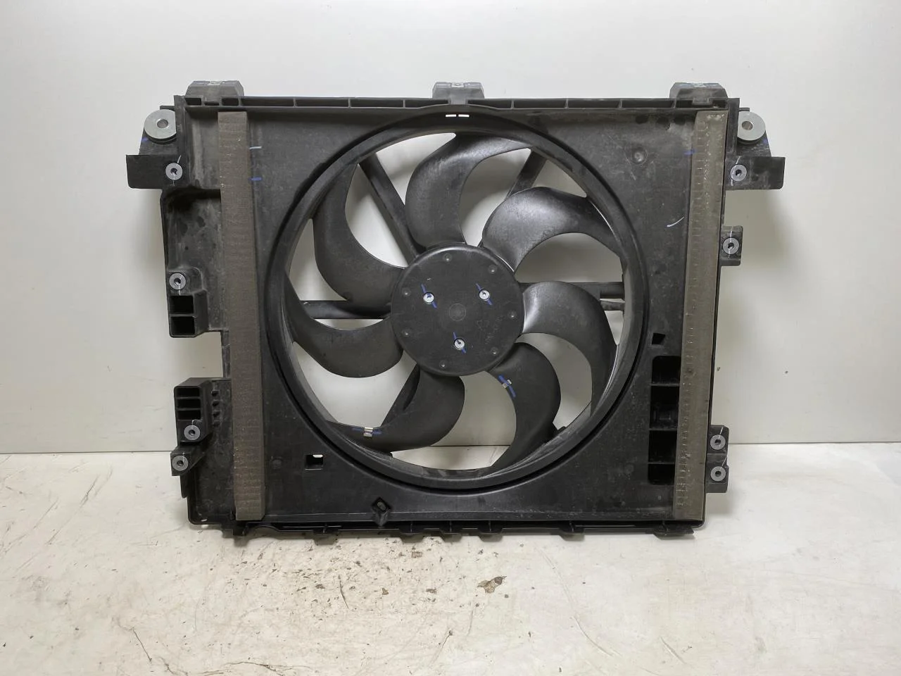 Xpeng G6 2024-> Hűtőventilátor, elektromos nézet 3