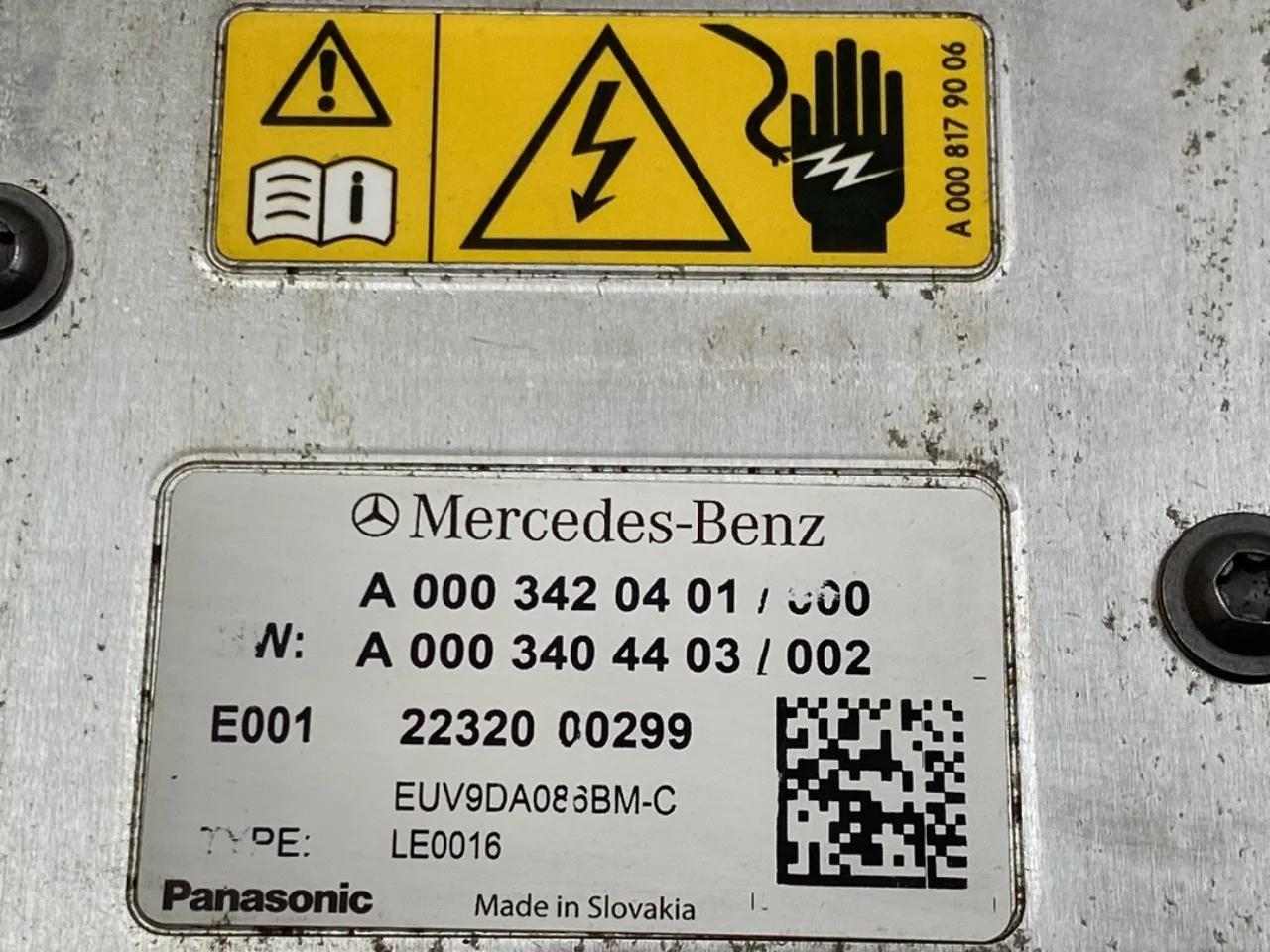 Mercedes EQS SUV X296 2022- Feszültségátalakító, akkumulátor nézet 4