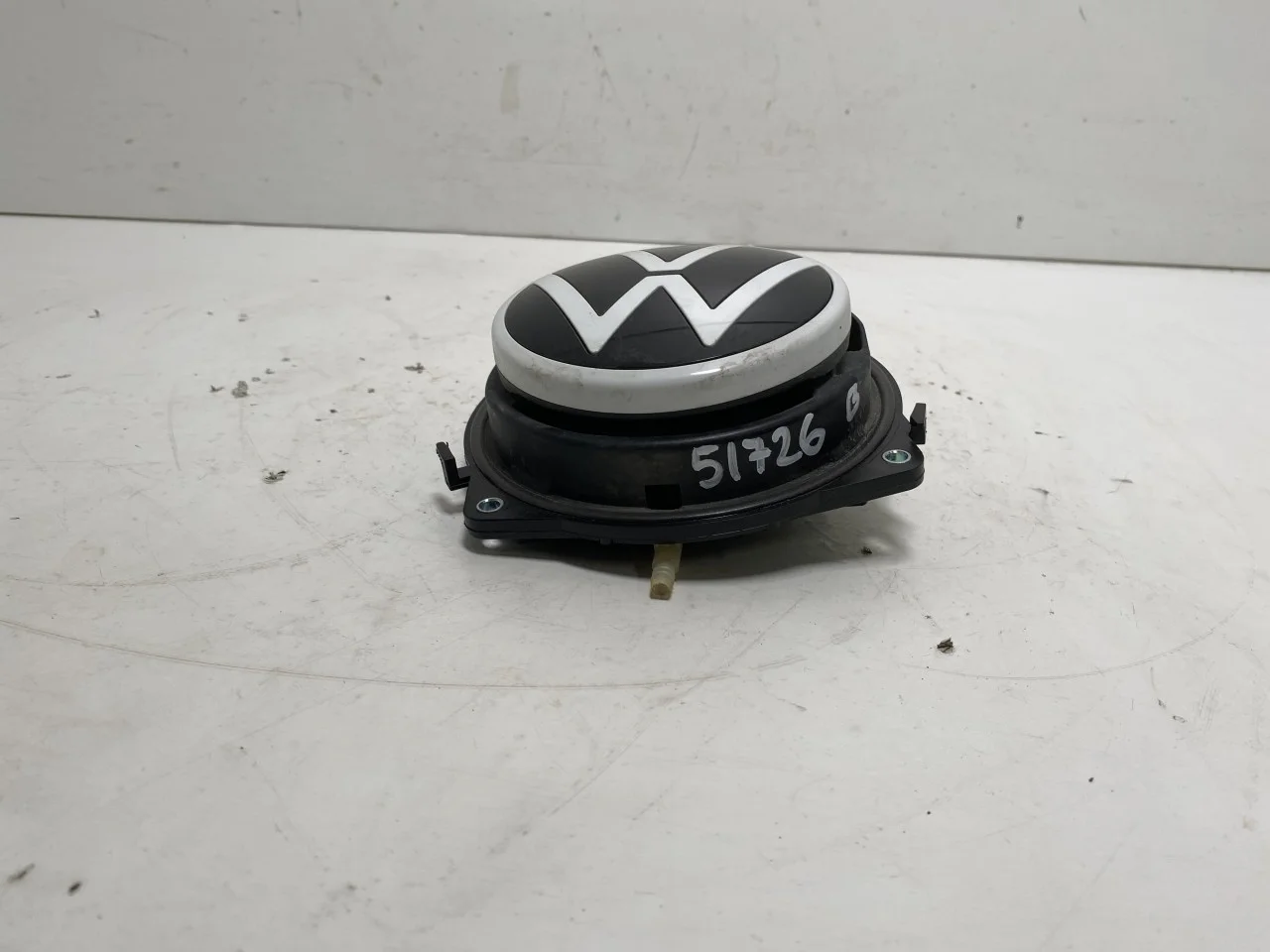Volkswagen ID.3 2021- Tailgate exterior handle view 2