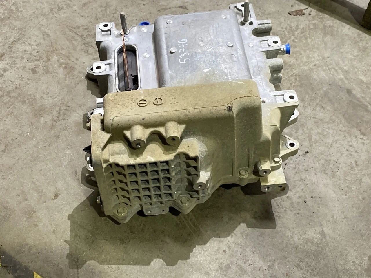 Nissan LEAF 2011-17 Inverter, 12-220V