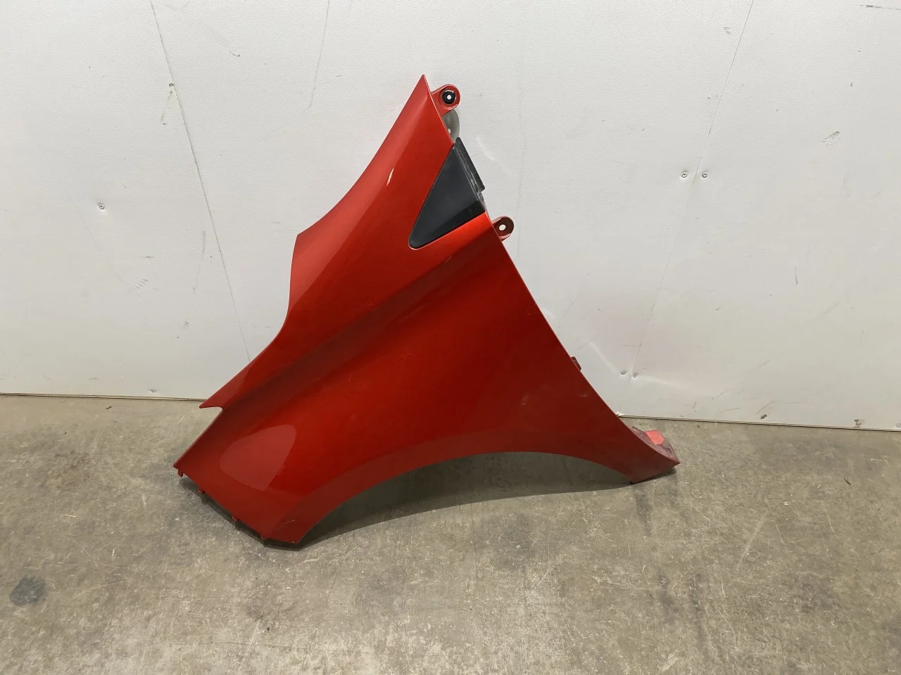 Renault ZOE/E- TECH 2013--> Front left fender