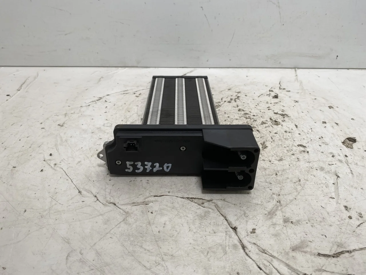 Mercedes EQA H243 2021- Heater matrix, electric view 3