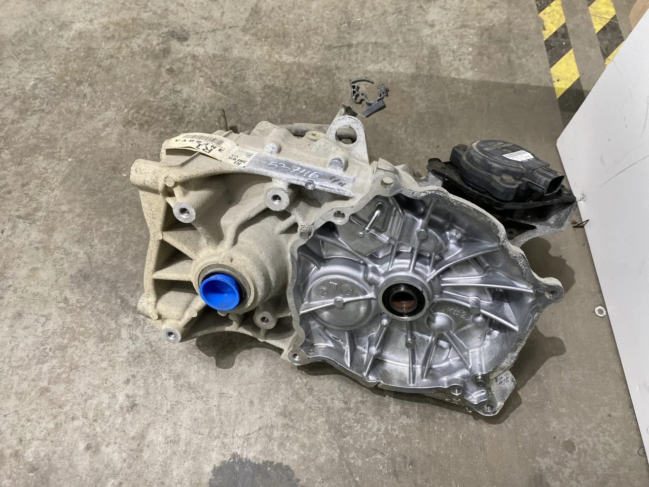 Nissan LEAF 2011-17 Váltó, automata nézet 3