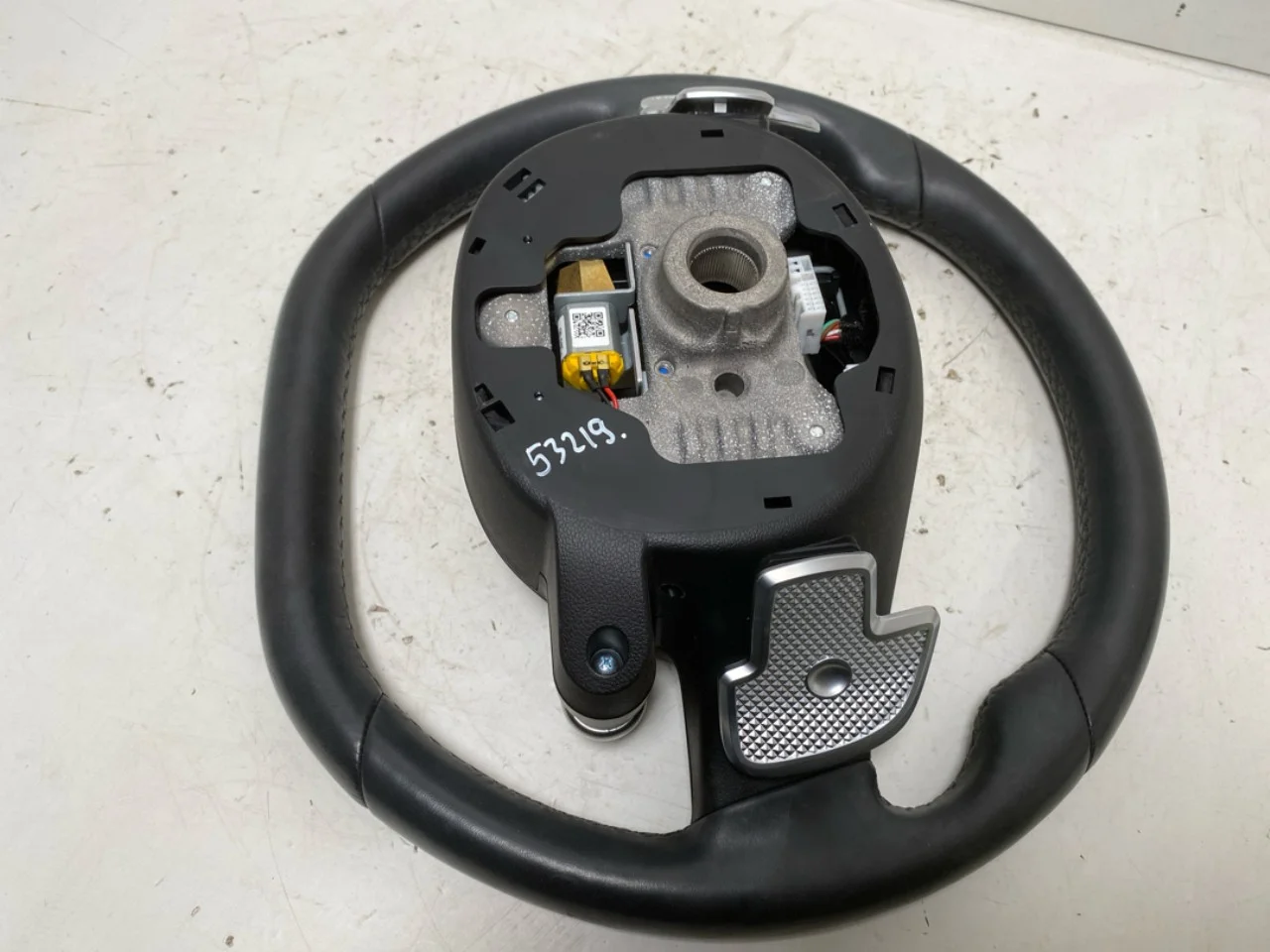 Hyundai IONIQ 5 NE 2022- Steering wheel view 3