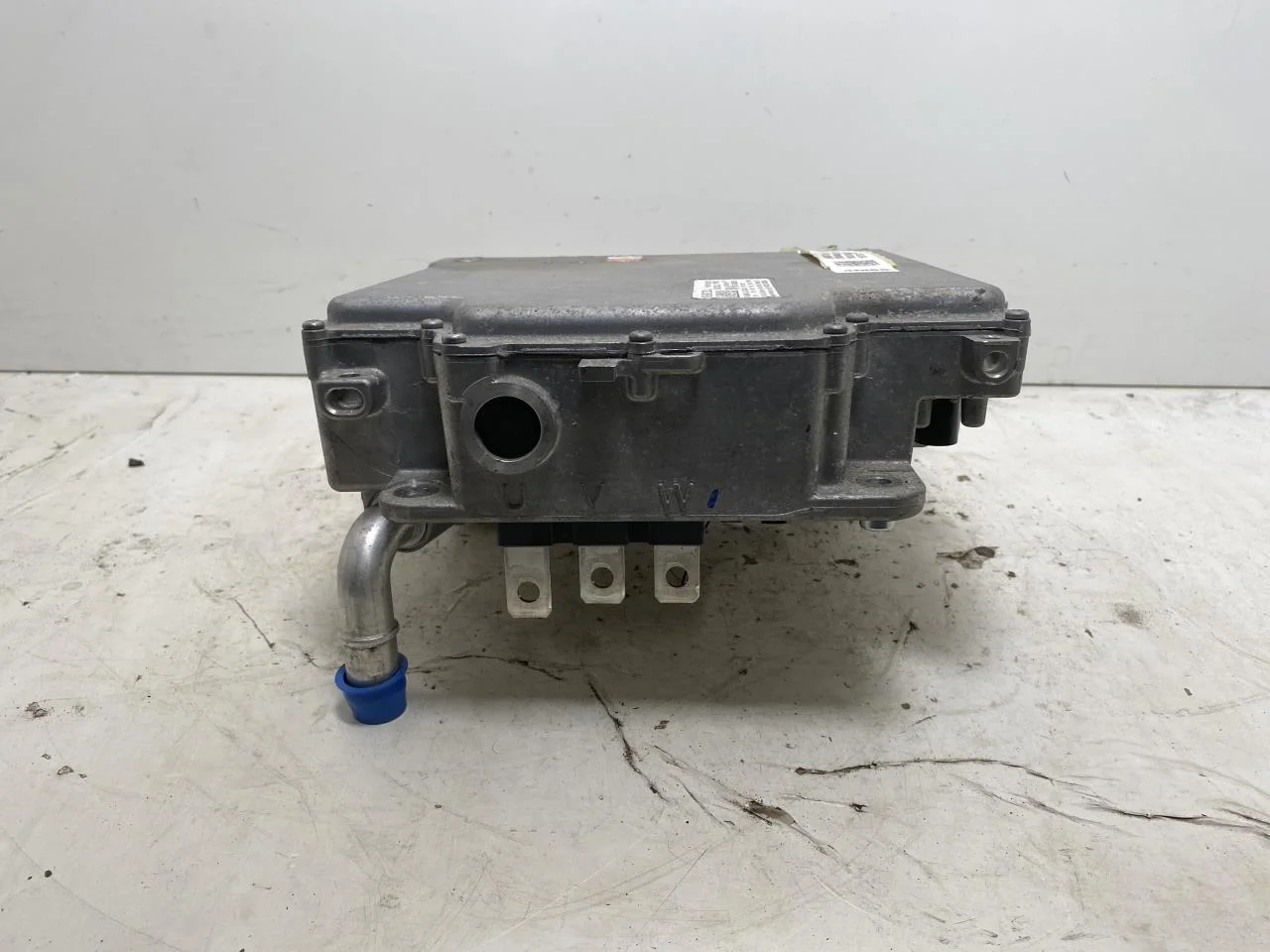 Volkswagen ID.7 TOURER 2024-> Inverter, 12-220V nézet 2