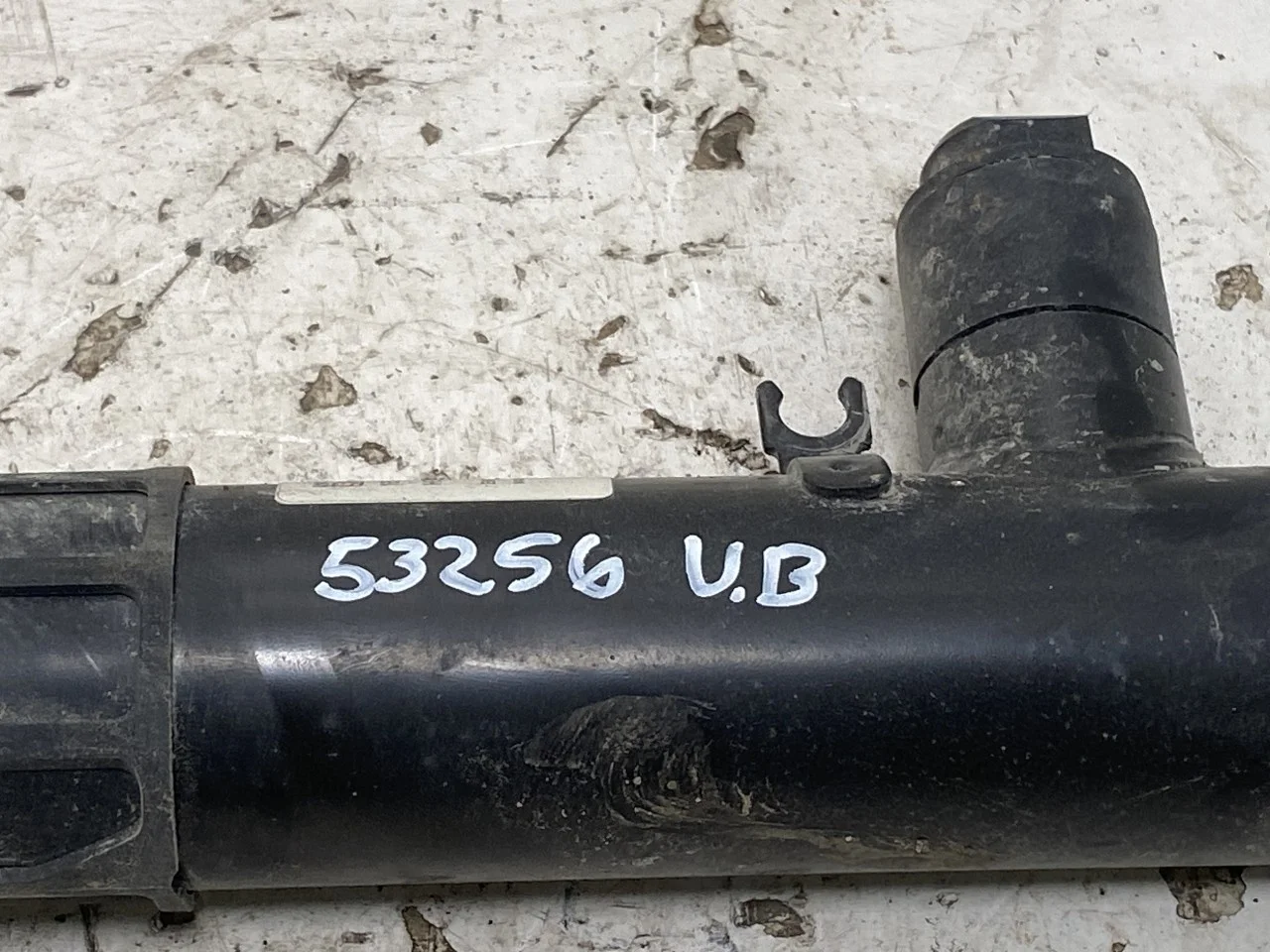 Volkswagen ID.7 TOURER 2024-> Shock absorber, rear view 2