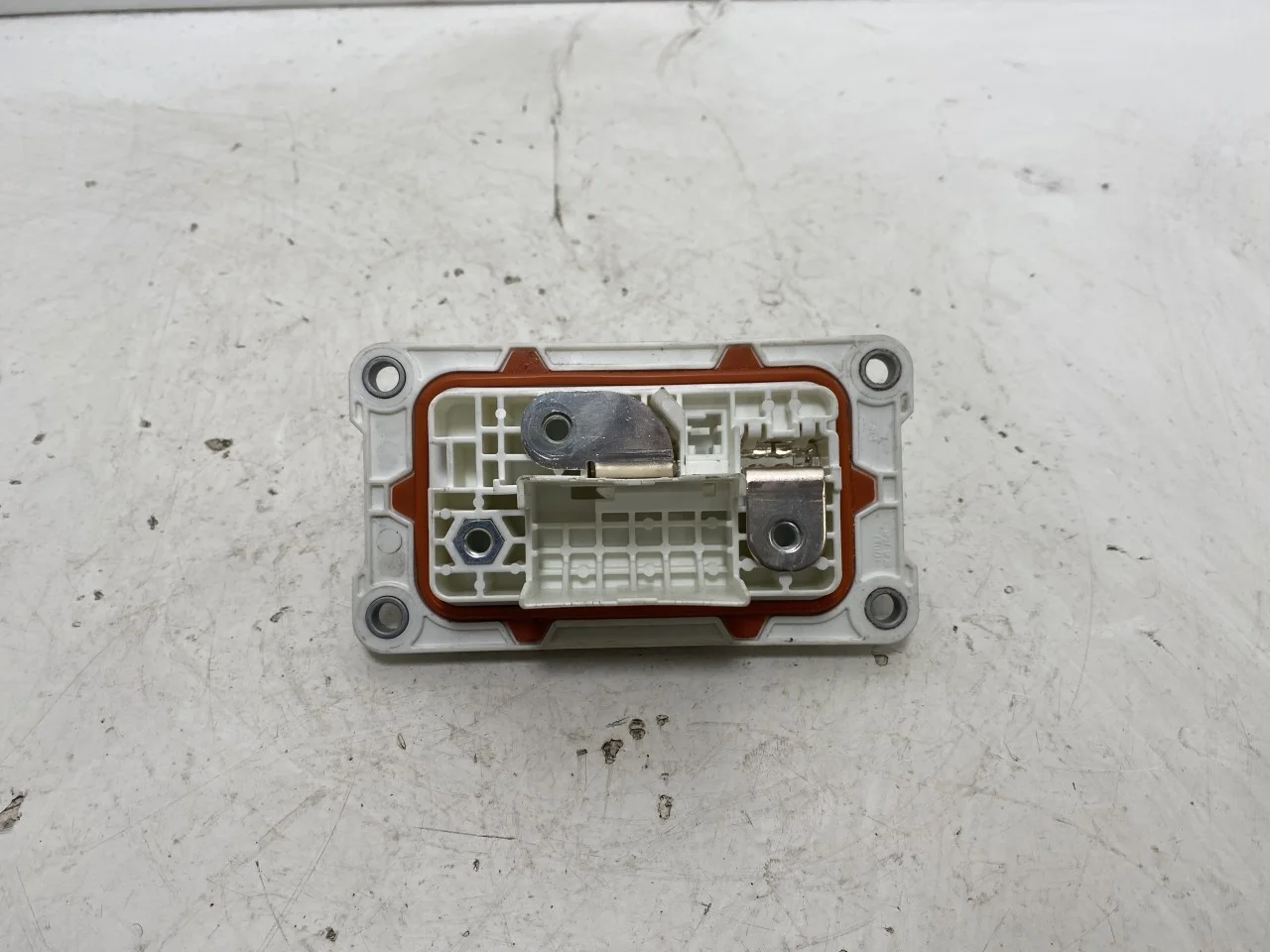 Nissan LEAF 2011-17 Fuse box / electrical center view 3