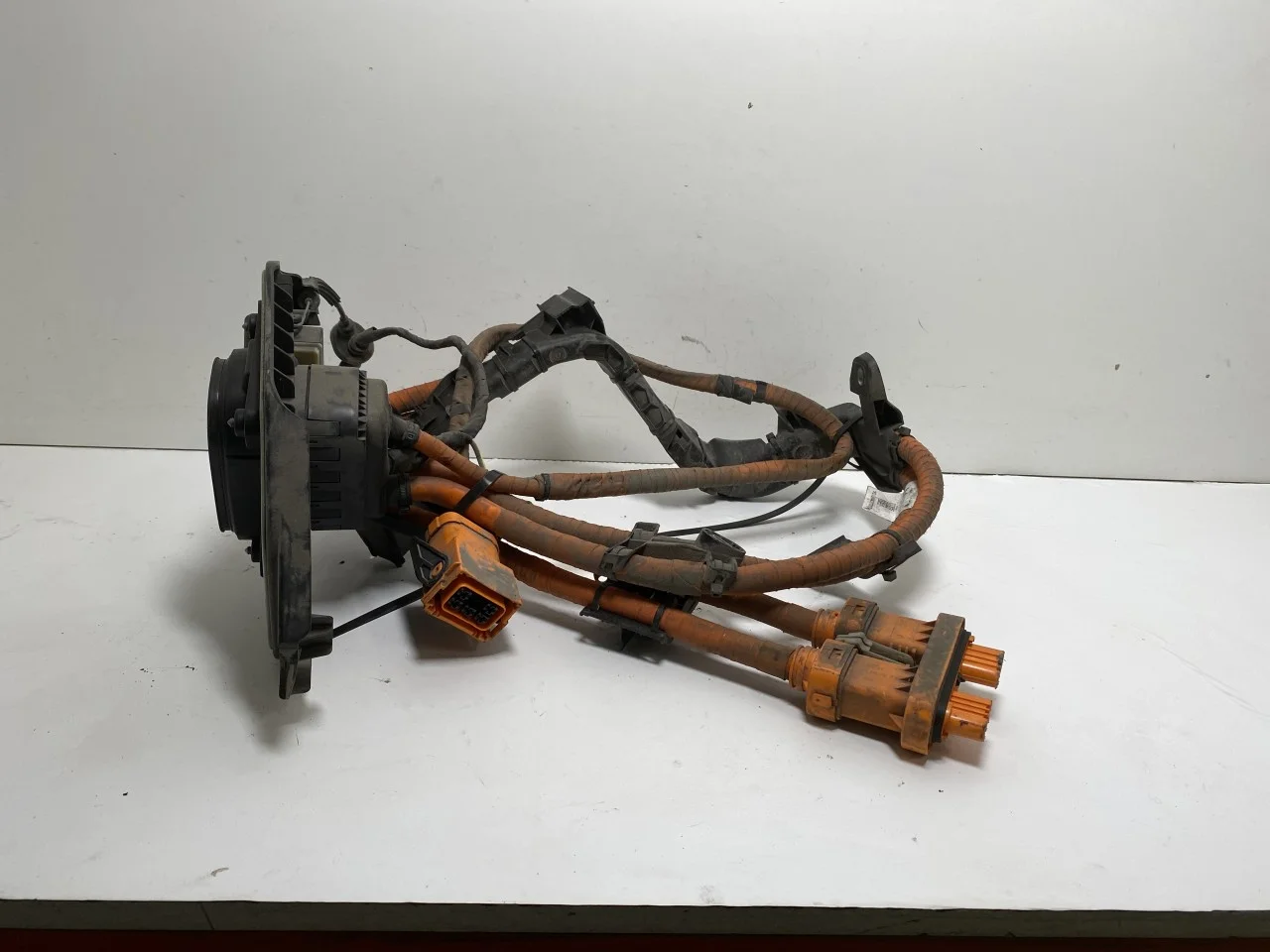 Volkswagen ID.3 2021- Capac port încărcare, electric / hibrid vedere 3
