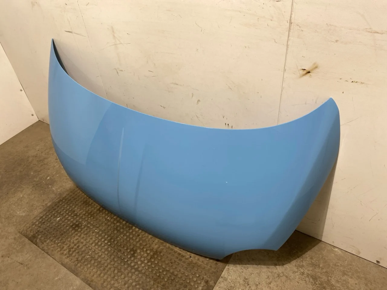 Fiat 500 2007->>24 Bonnet view 3