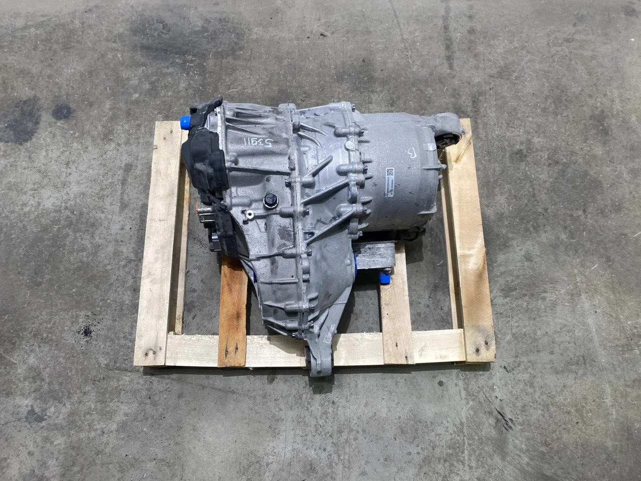 Tesla MODEL Y 2021- Elektromos motor, hátsó