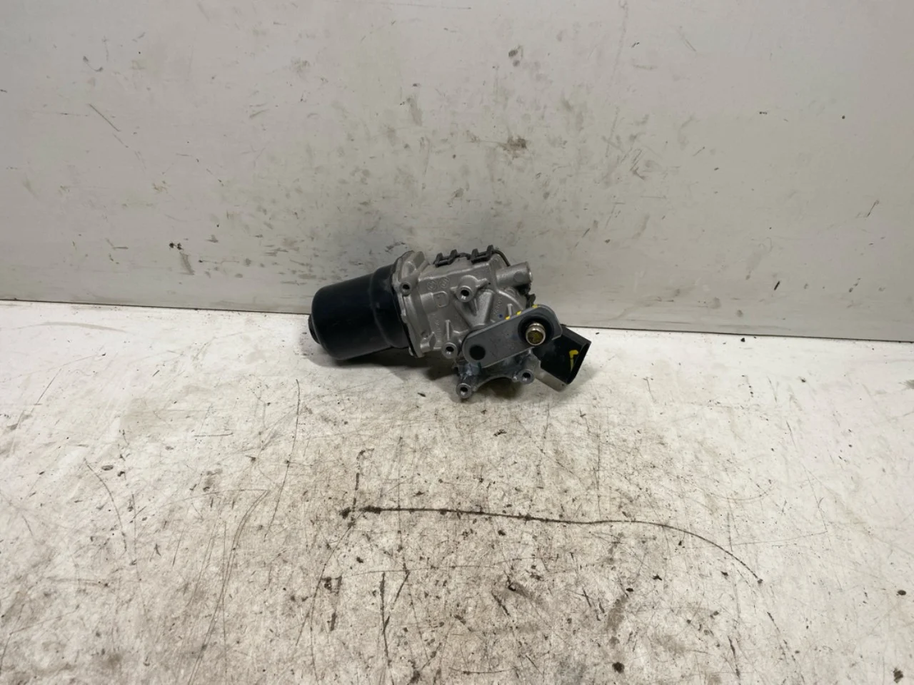 Citroen C4/E-C4 C4X/E-C4X 21->> Motor ștergător parbriz