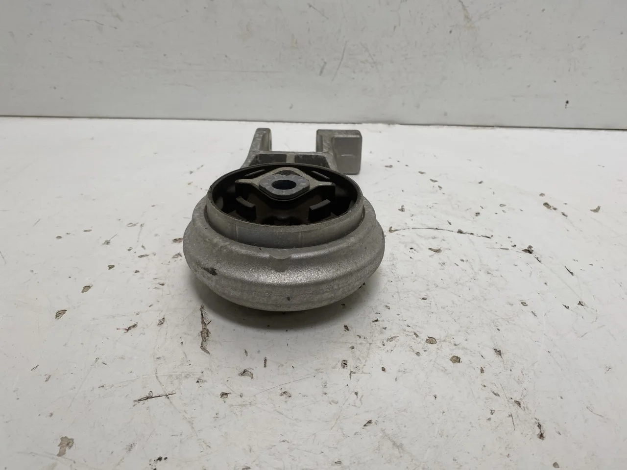 Engine mount, steel / aluminum view 3