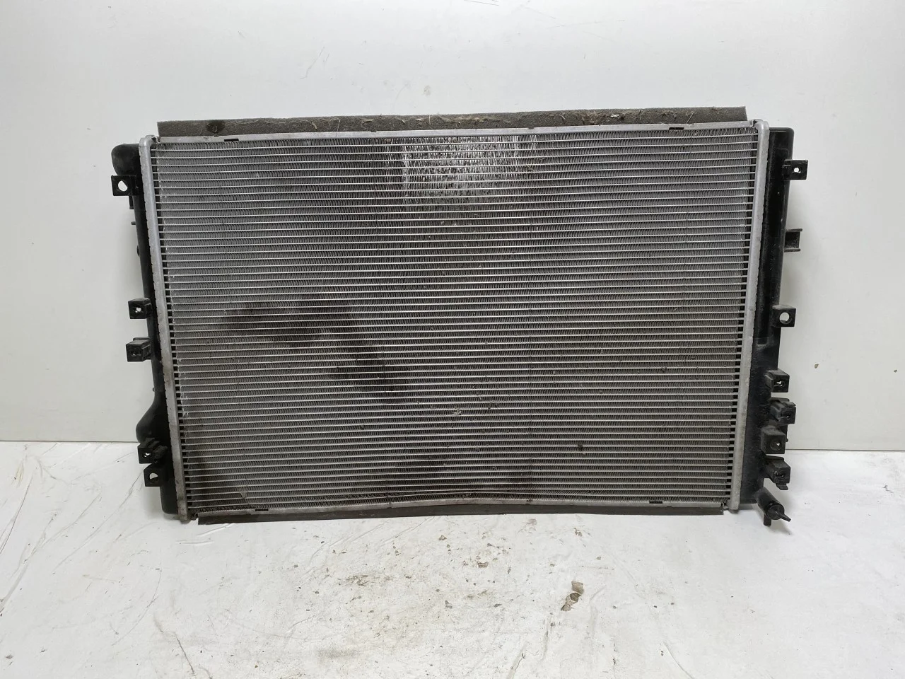 Kia EV6 2022- Radiator, automatic transmission view 2