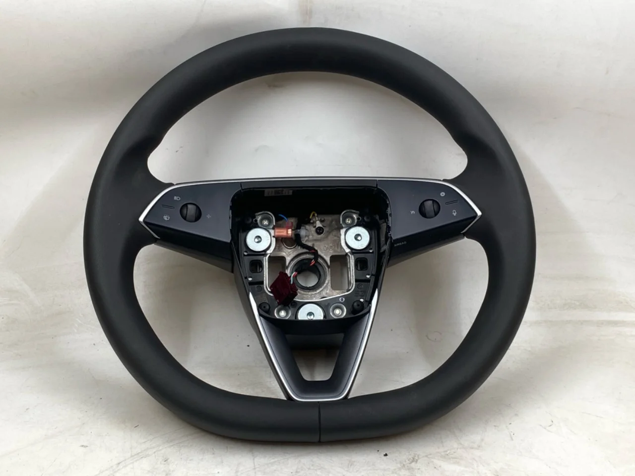 Tesla MODEL Y 2021- Kormánykerék