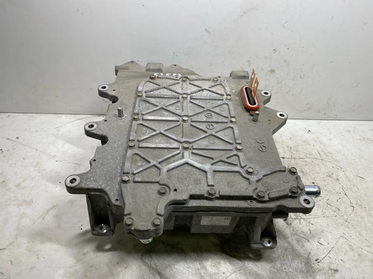 Nissan LEAF 2011-17 Inverter, 12-220V view 4