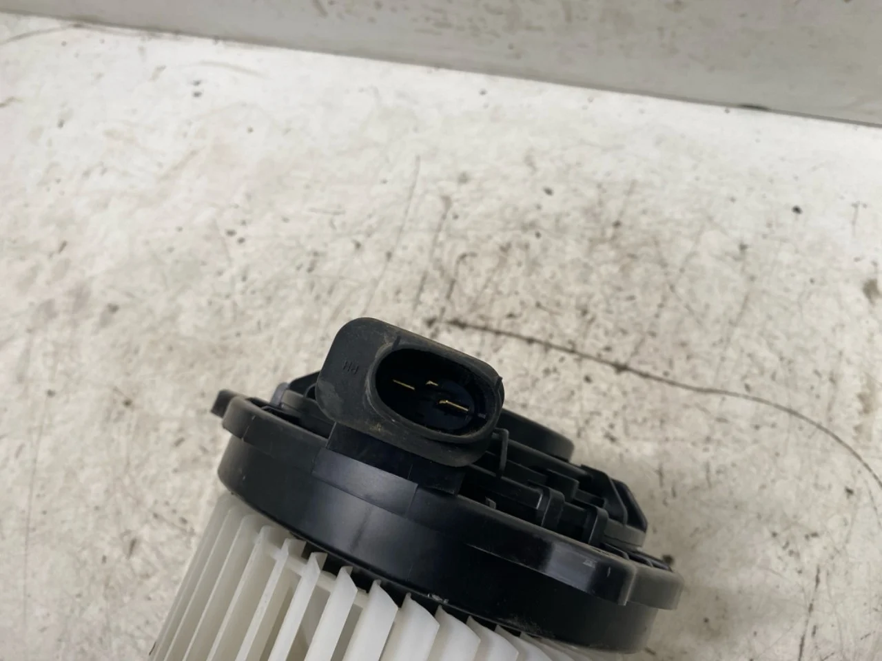 Kia EV6 2022- Fűtésventilátor motor nézet 4
