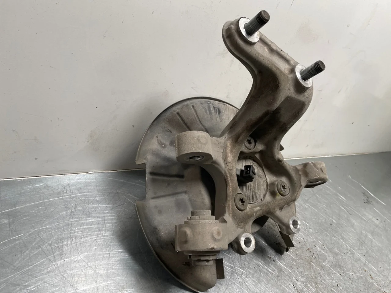 Hyundai KONA / ELECTRIC 2018-23 Stub axle carrier, right rear view 4