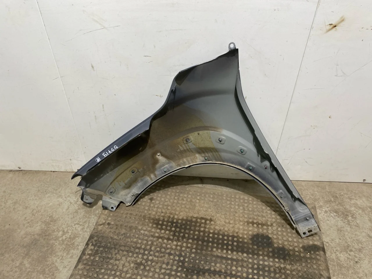 Hyundai KONA / ELECTRIC 2018-23 Front right fender view 3