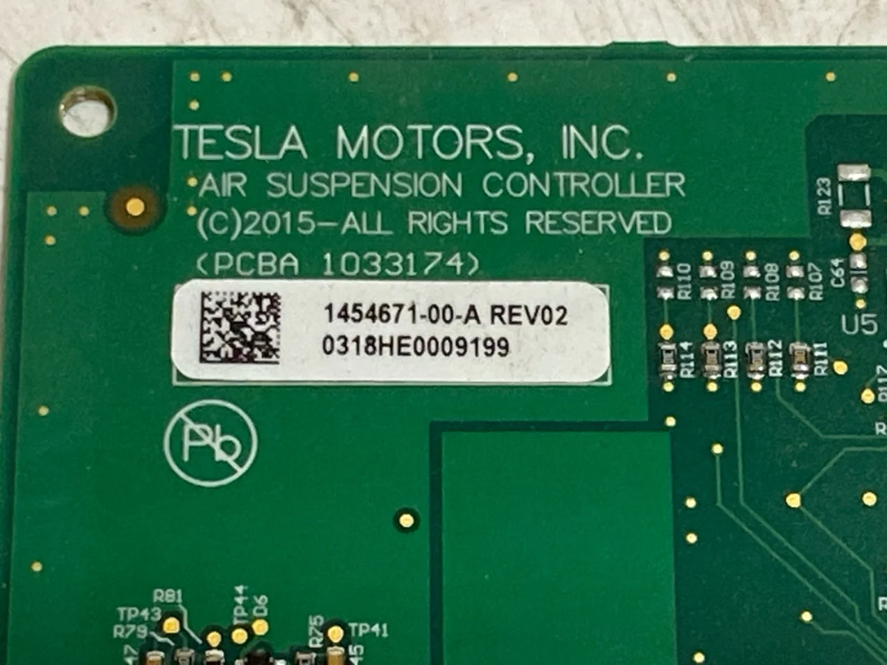 Tesla MODEL X 2016- Vezérlőegység, rugózás / légrugó nézet 3