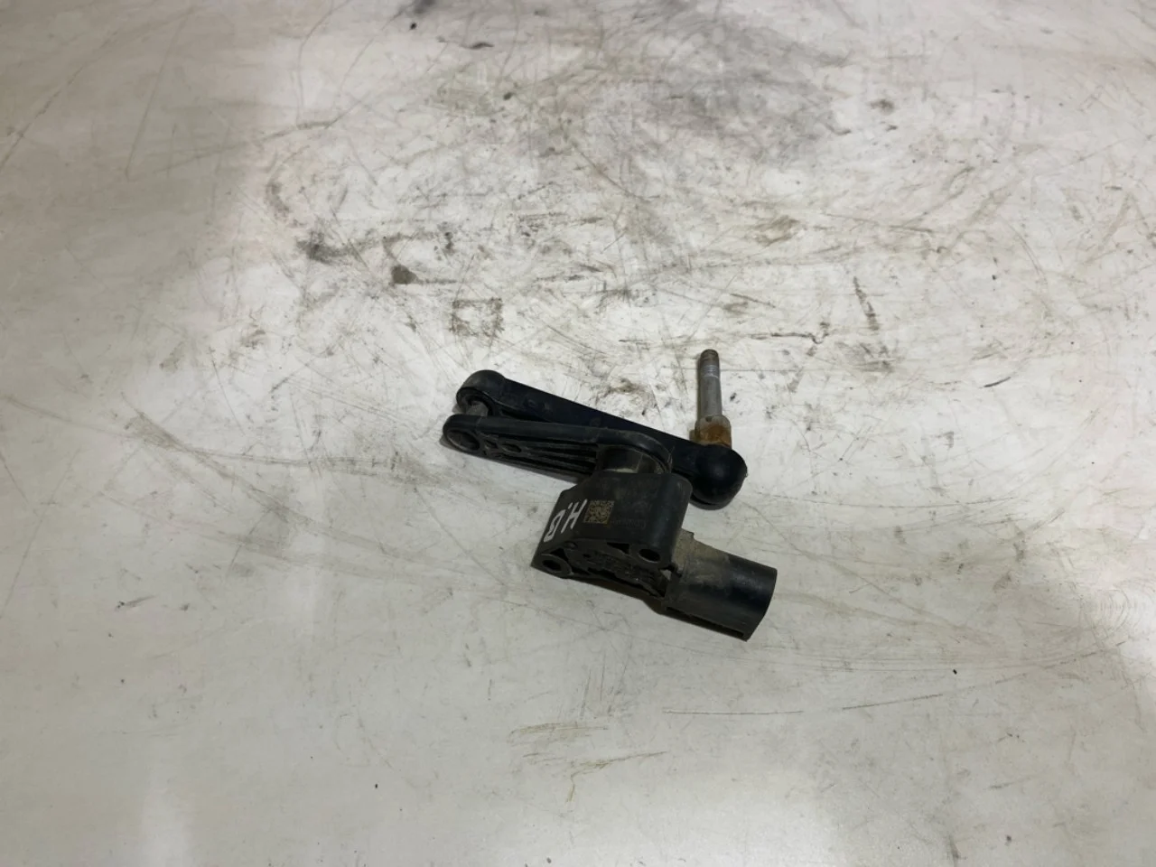 Tesla MODEL X 2016- Level control / air suspension sensor