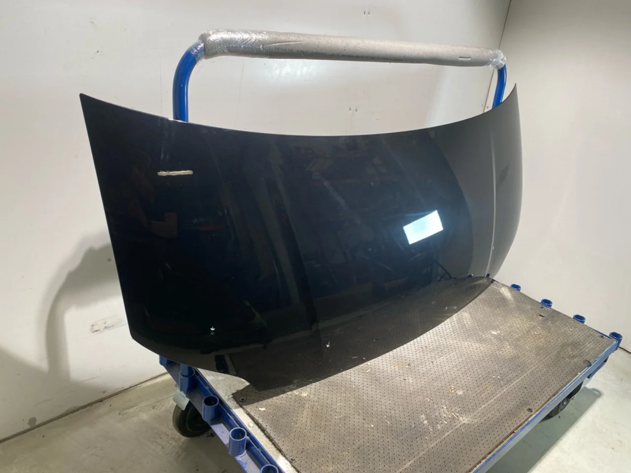 Maxus EV80 2019-> Motorháztető nézet 2