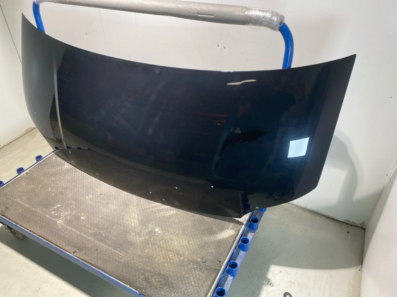 Maxus EV80 2019-> Motorháztető nézet 3