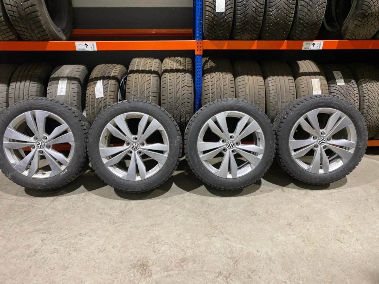 Volkswagen ID.3 2021- Téli gumi felnivel
