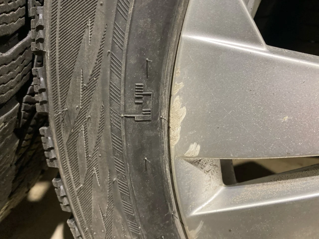 Volkswagen ID.3 2021- Téli gumi felnivel nézet 2