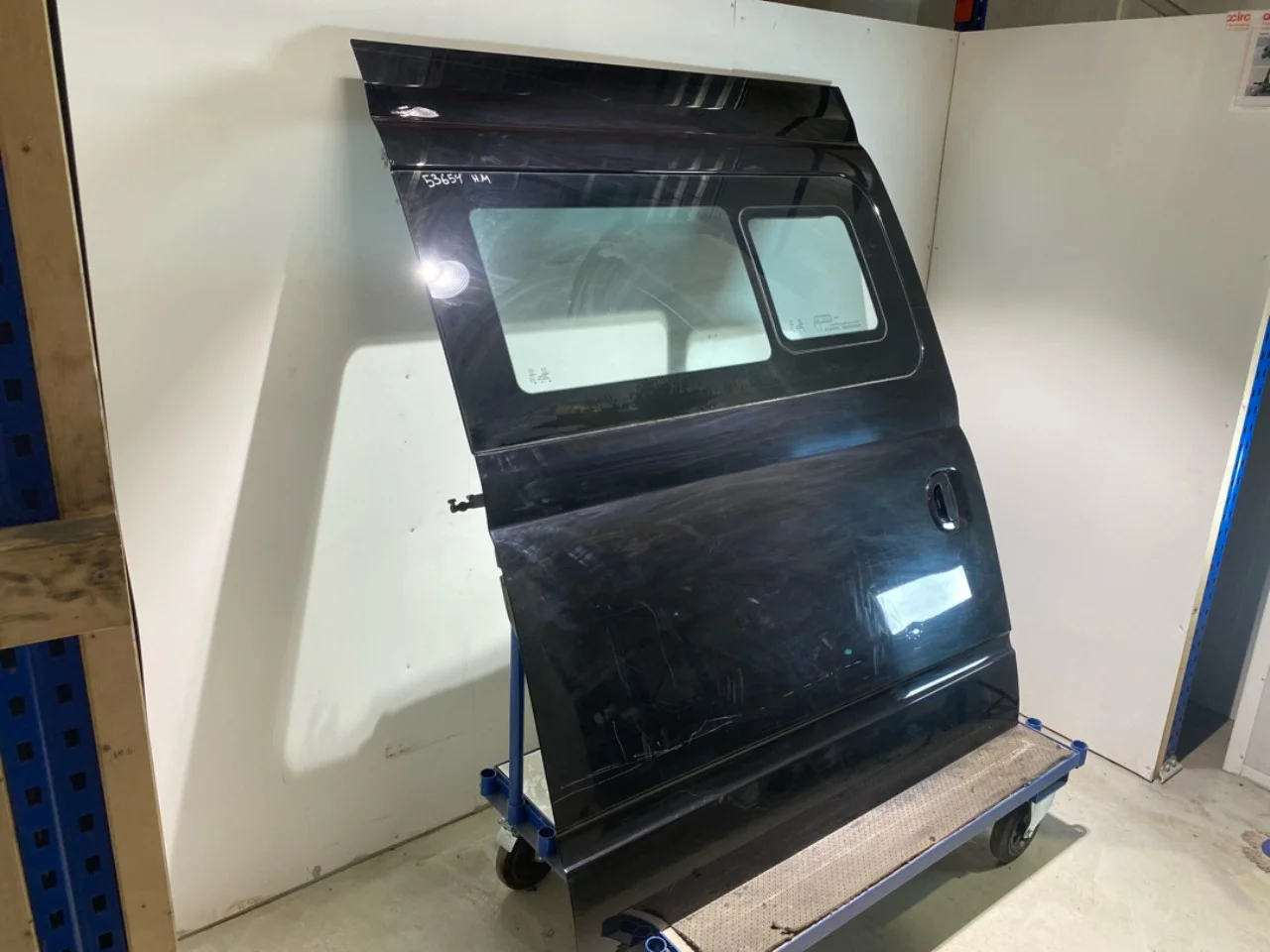 Maxus EV80 2019-> Jobb tolóajtó nézet 2