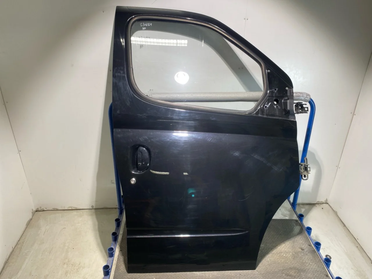 Maxus EV80 2019-> Ajtó, 4 ajtós, első, jobb