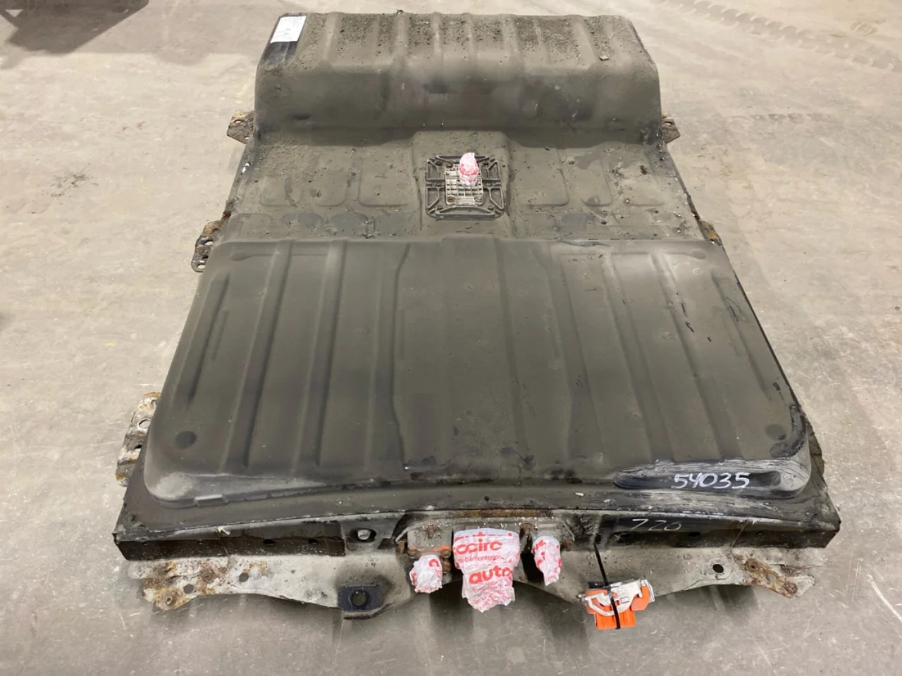 Nissan LEAF 2011-17 High-voltage battery view 2