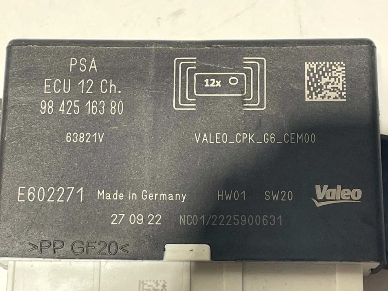 Opel / Vauxhall OPEL MOKKA 21 > Vezérlőegység, parkolássegéd nézet 4