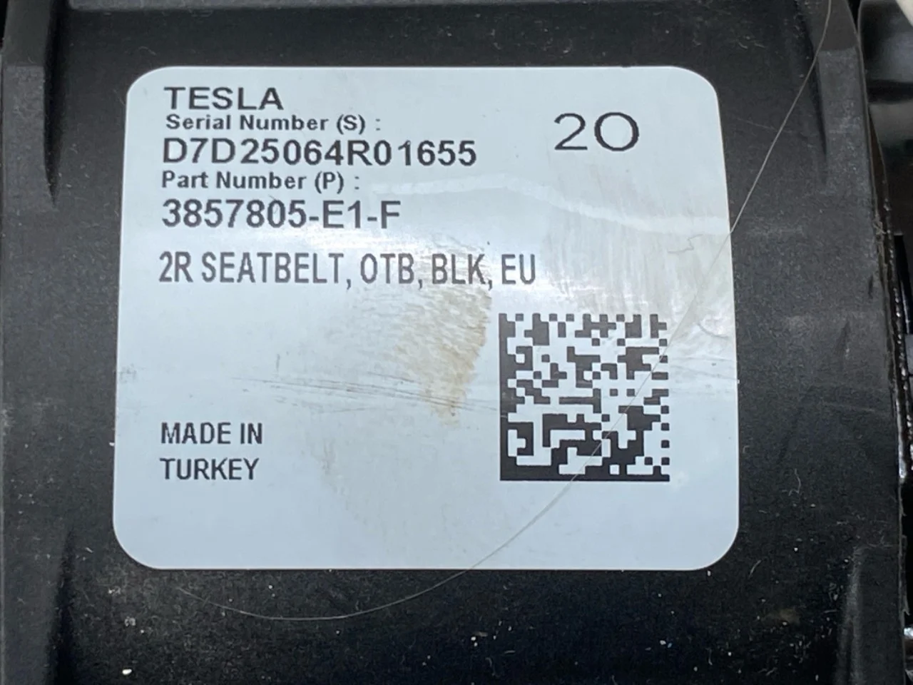 Tesla MODEL Y 2021- Centură de siguranță spate dreapta vedere 3